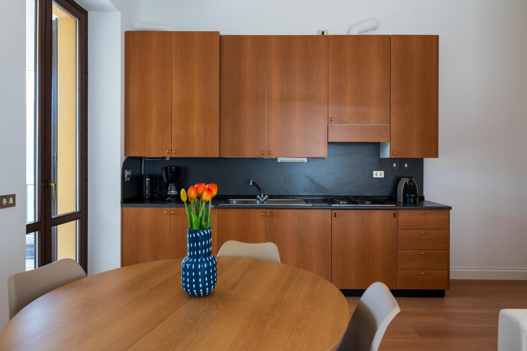 Stunning Apartment- Terrace And Swimming Pool Bellano Extérieur photo