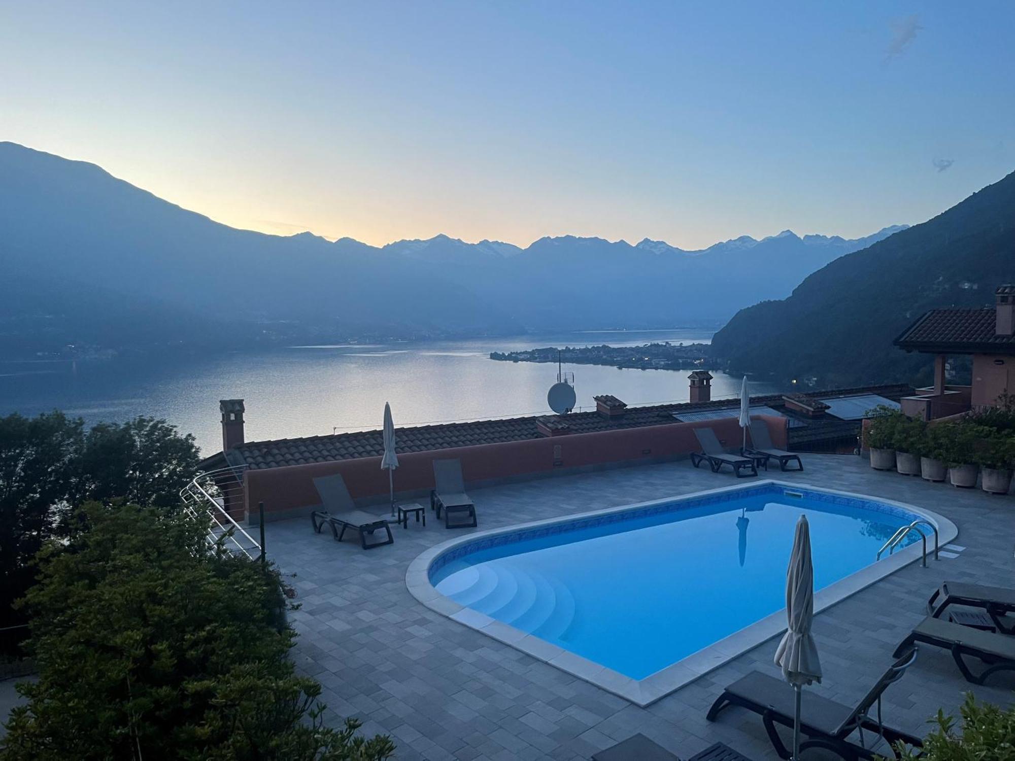 Stunning Apartment- Terrace And Swimming Pool Bellano Extérieur photo